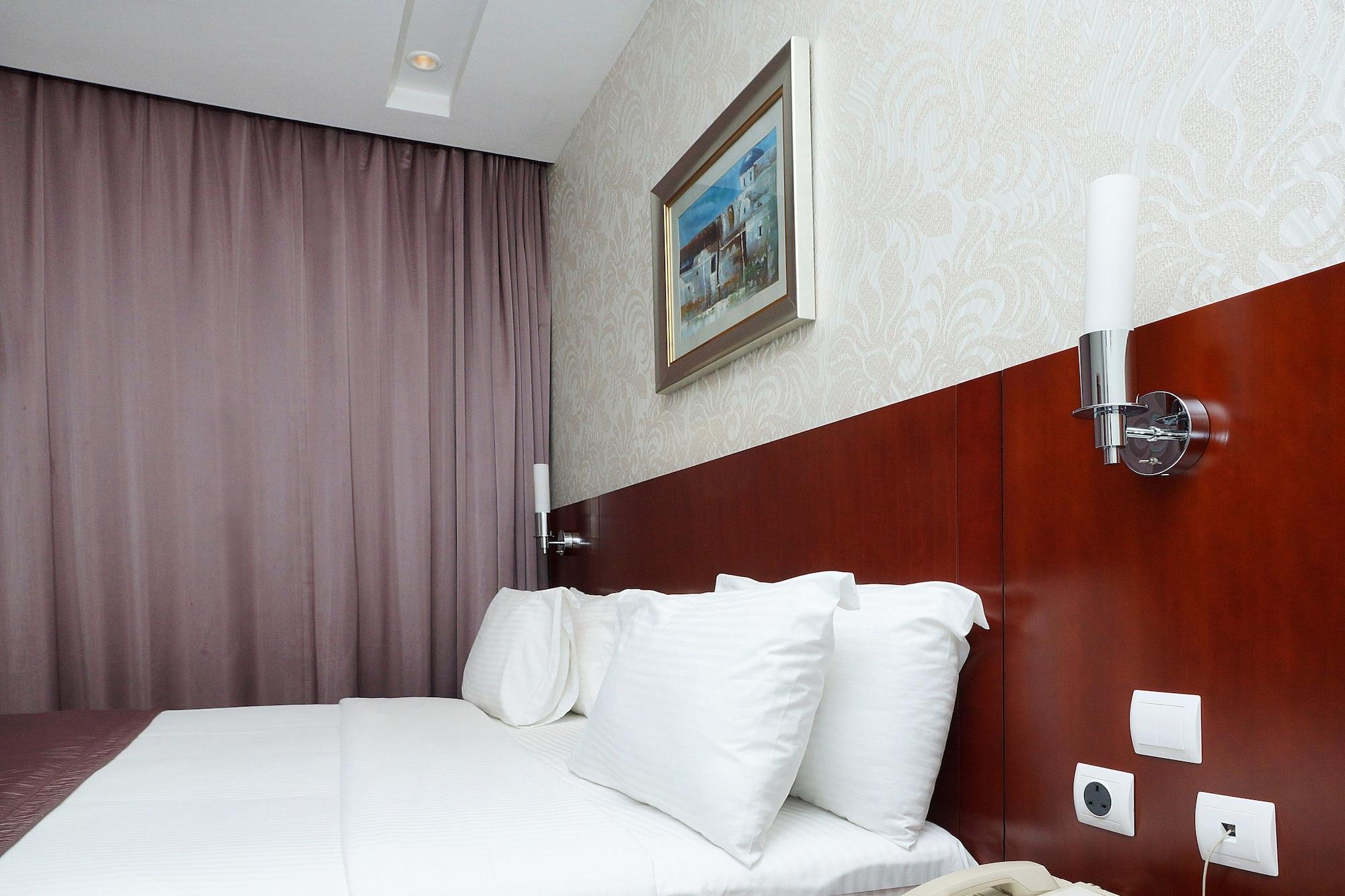 אל חובר Grand Mayral Hotel מראה חיצוני תמונה