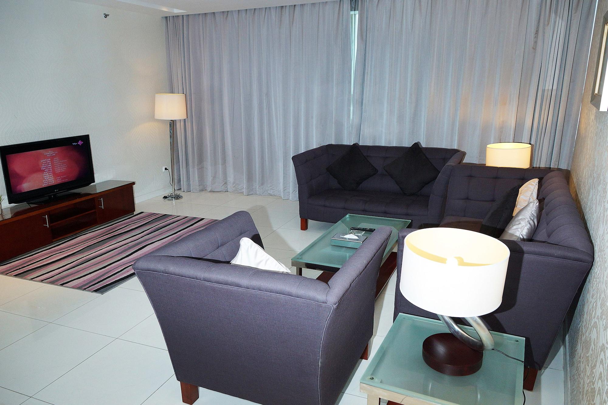 אל חובר Grand Mayral Hotel מראה חיצוני תמונה