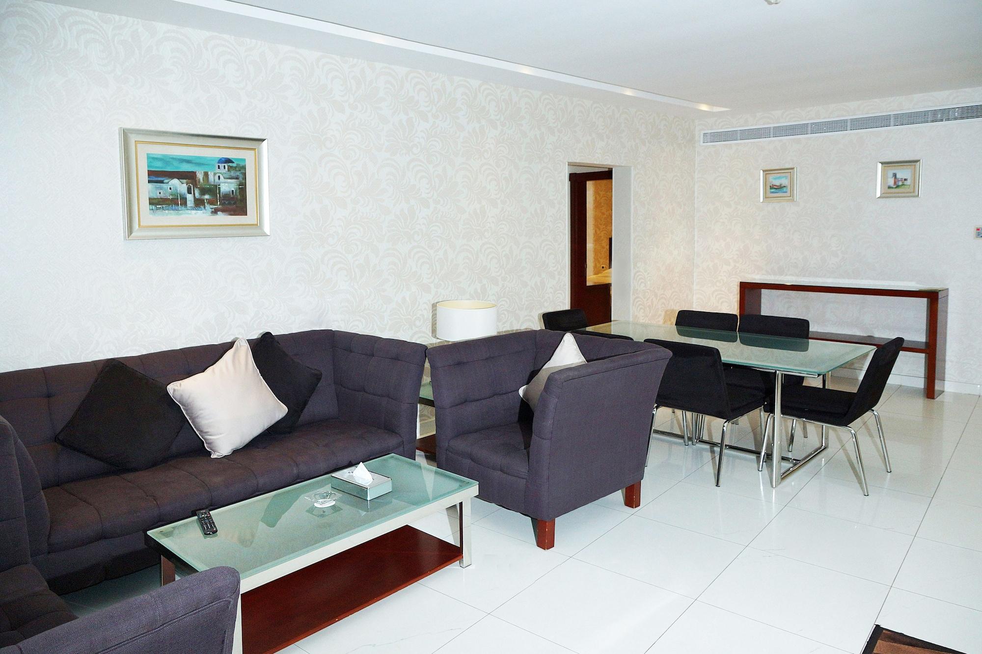 אל חובר Grand Mayral Hotel מראה חיצוני תמונה