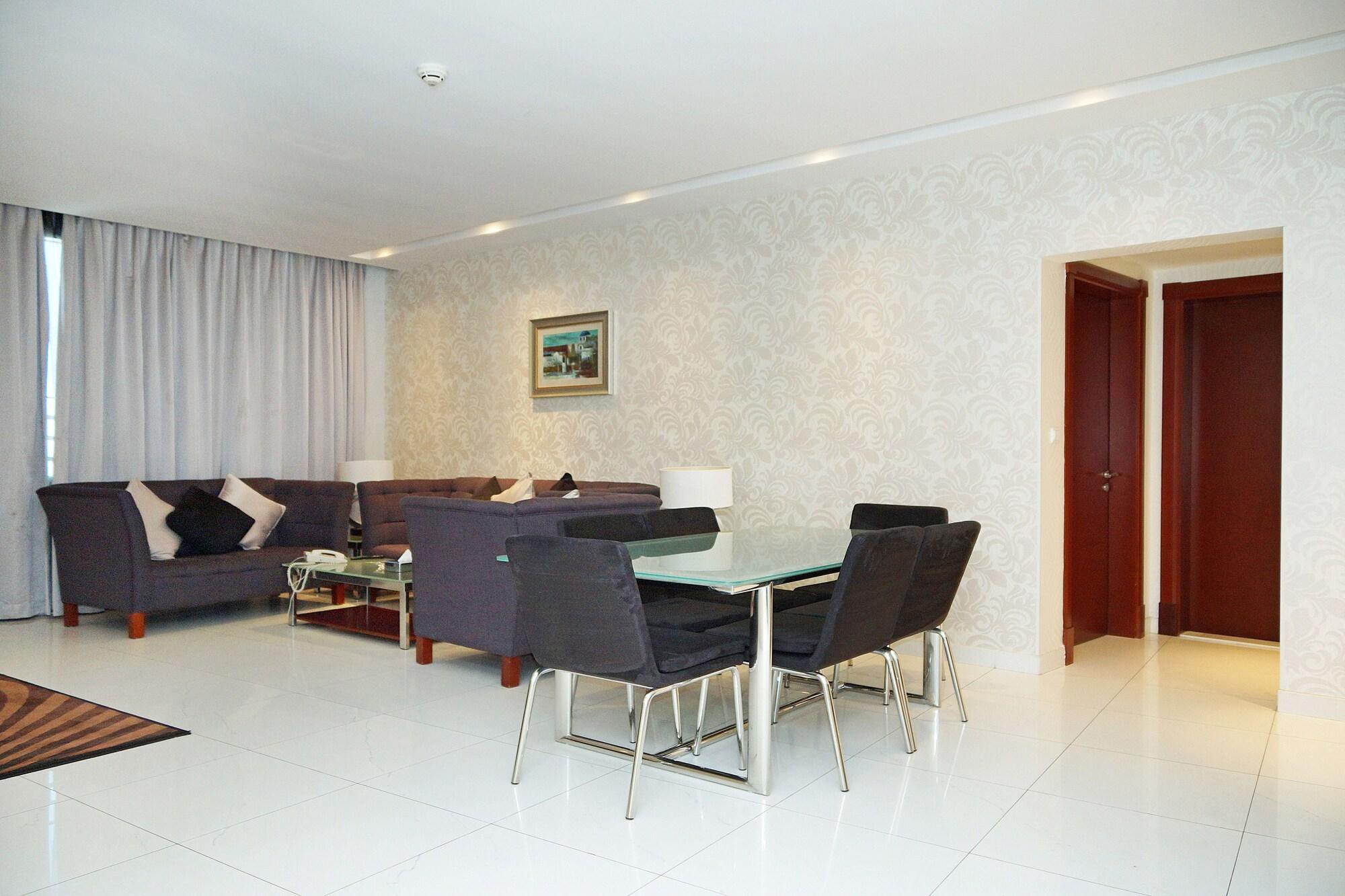 אל חובר Grand Mayral Hotel מראה חיצוני תמונה