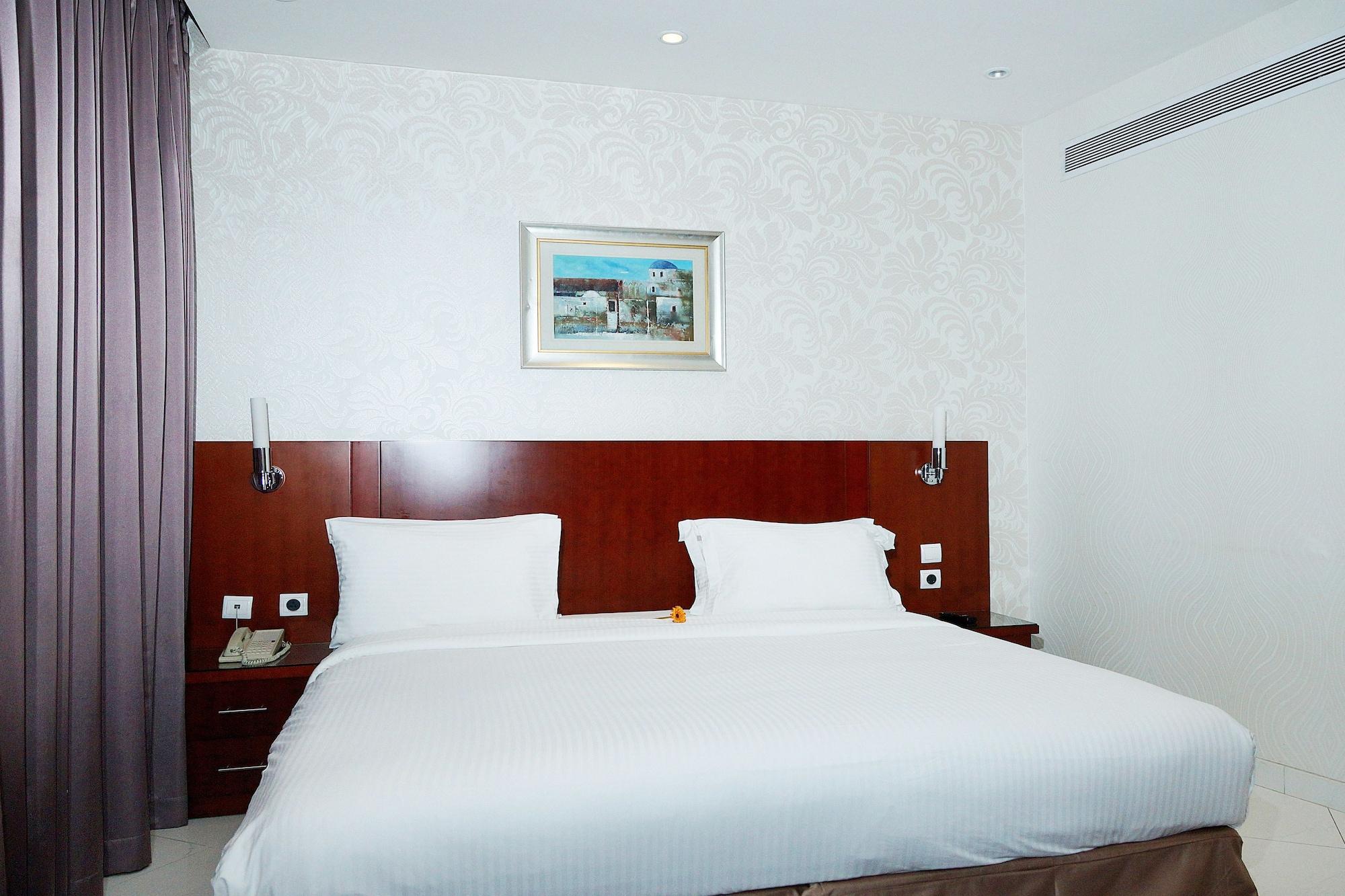 אל חובר Grand Mayral Hotel מראה חיצוני תמונה
