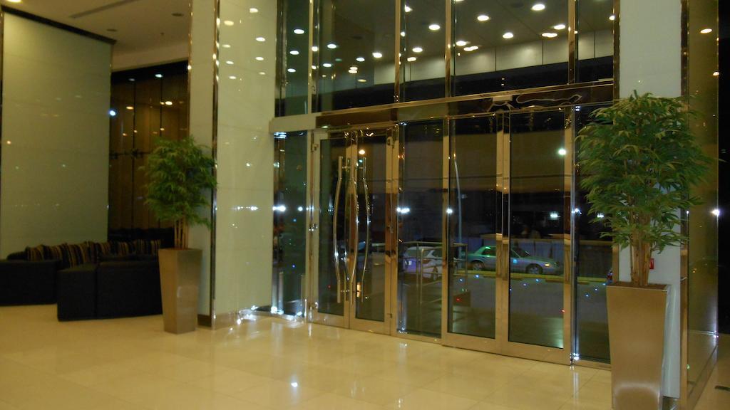 אל חובר Grand Mayral Hotel מראה חיצוני תמונה