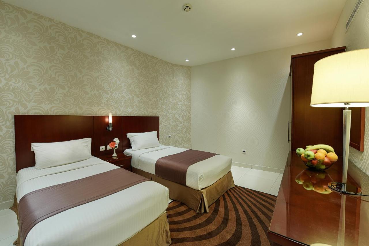אל חובר Grand Mayral Hotel מראה חיצוני תמונה