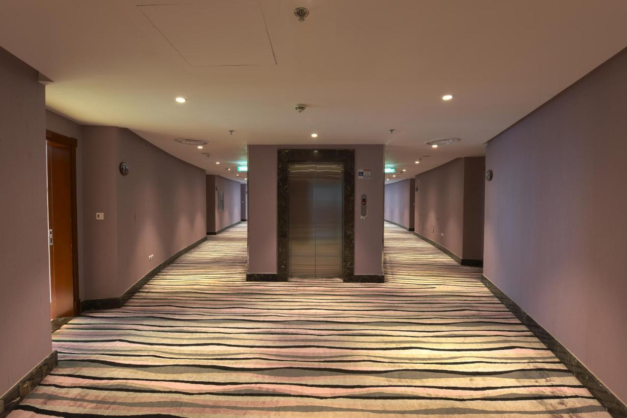 אל חובר Grand Mayral Hotel מראה חיצוני תמונה