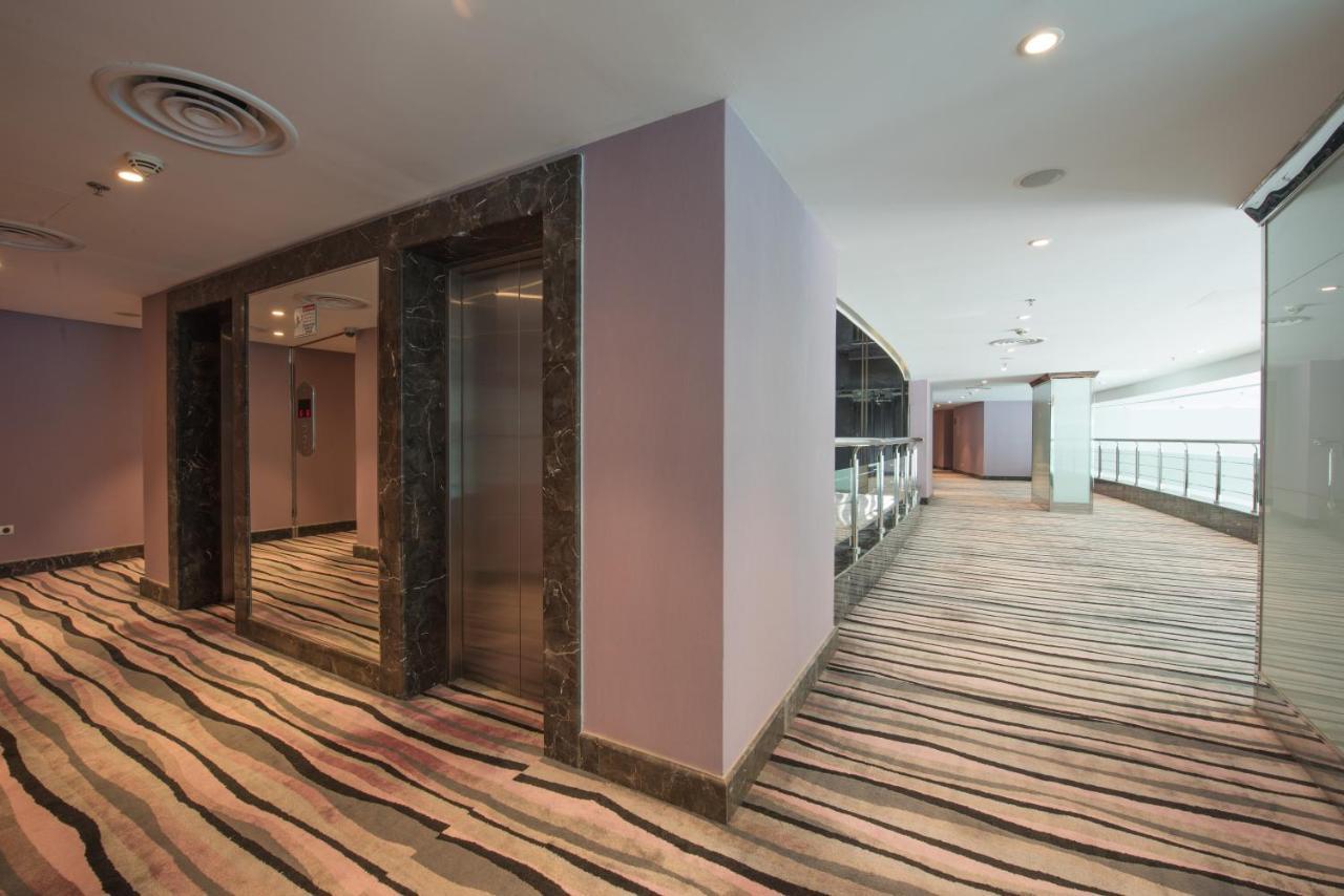 אל חובר Grand Mayral Hotel מראה חיצוני תמונה